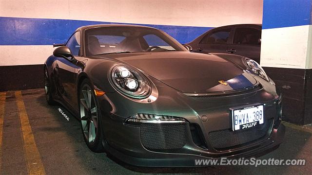 Porsche 911 GT3 spotted in Toronto, Canada