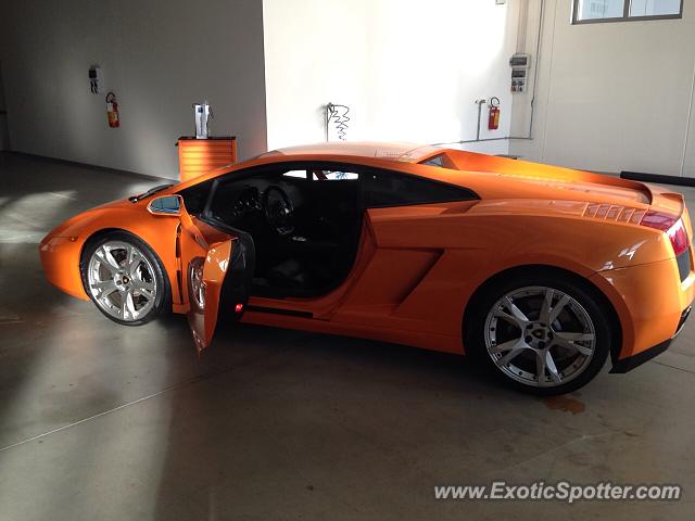 Lamborghini Gallardo spotted in Padova, Italy