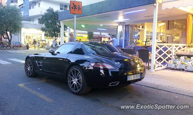 Mercedes SLS AMG spotted in Lignano, Italy