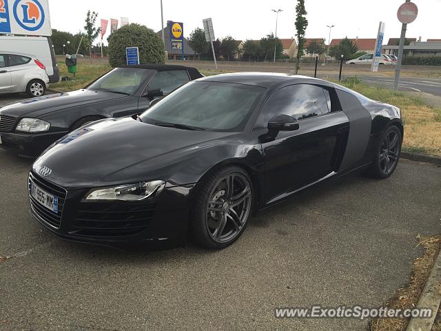 Audi R8 spotted in Pontault-Combaul, France