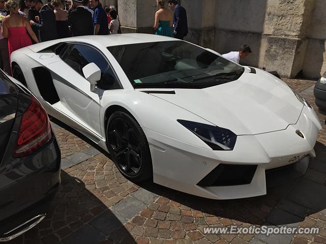 Lamborghini Aventador spotted in Pontault-Combaul, France