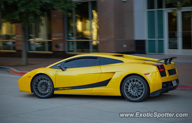 Lamborghini Gallardo spotted in Dallas, Texas