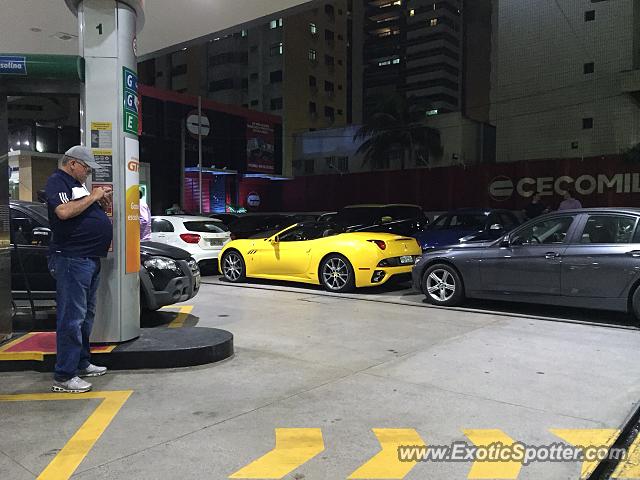 Ferrari California spotted in Fortaleza, Brazil