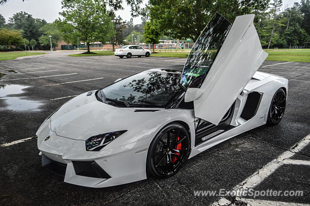 Lamborghini Aventador spotted in Cincinnati, Ohio