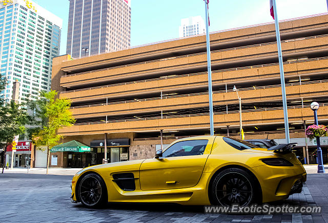 Mercedes SLS AMG spotted in Toronto, Canada