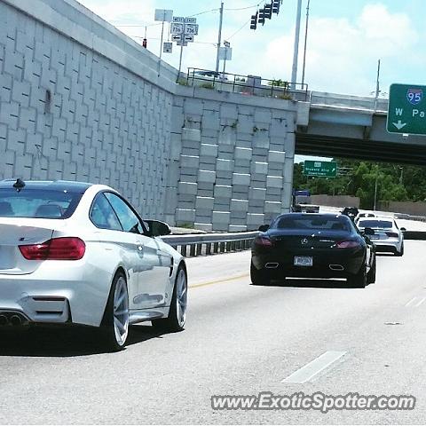 Mercedes SLS AMG spotted in Fort Lauderdale, Florida