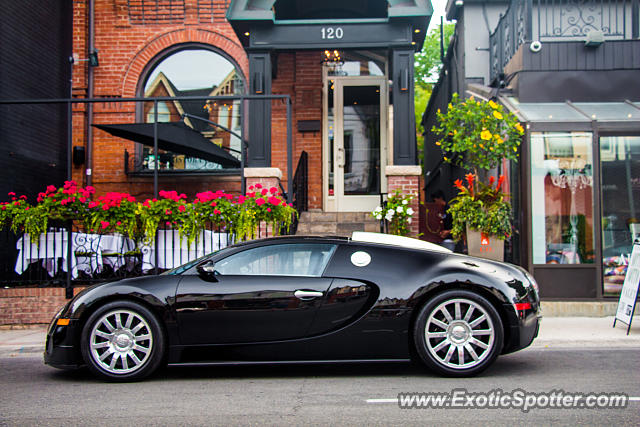 Bugatti Veyron spotted in Toronto, Canada