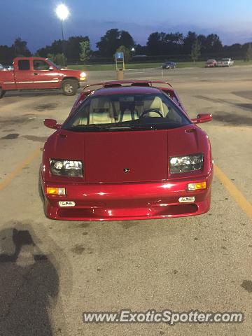 Lamborghini Diablo spotted in Shelbyville, Illinois