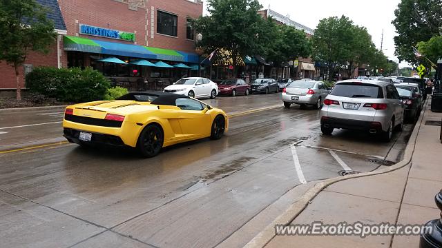 Lamborghini Gallardo spotted in Downers Grove, Illinois