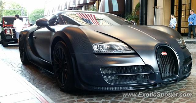 Bugatti Veyron spotted in Beverly Hills, California