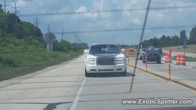 Rolls-Royce Phantom spotted in Pewaukee, Wisconsin