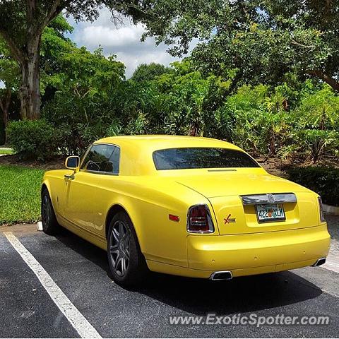 Rolls-Royce Phantom spotted in Fort Lauderdale, Florida