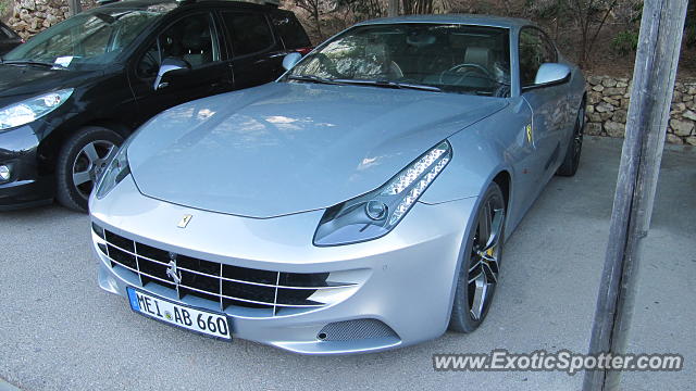 Ferrari FF spotted in Quinta do lago, Portugal