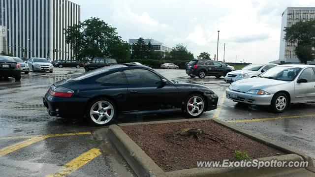 Porsche 911 spotted in Oak Brook, Illinois