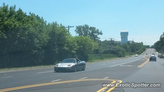 Acura NSX spotted in Downers Grove, Illinois