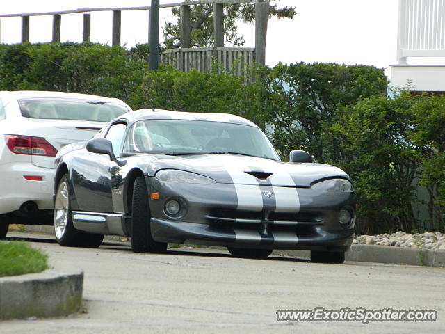 Dodge Viper spotted in Sea Bright, New Jersey