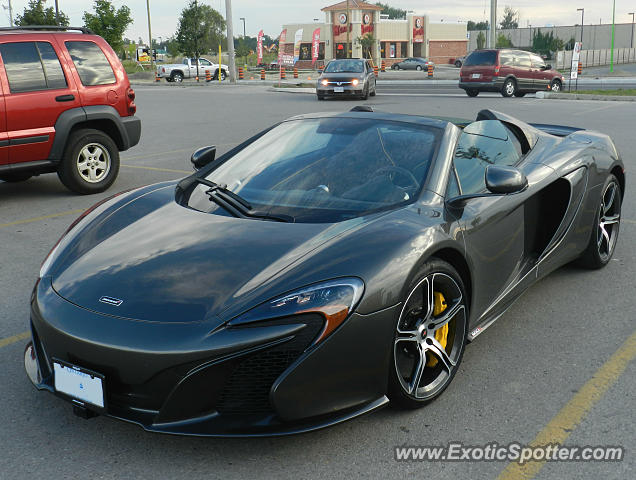 Mclaren 650S spotted in London, Ontario, Canada