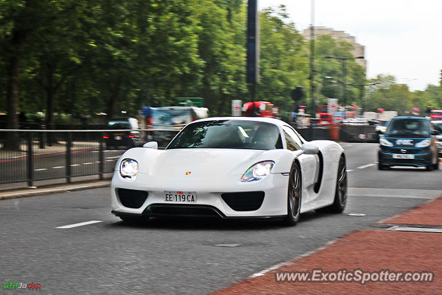 Porsche 918 Spyder spotted in London, United Kingdom