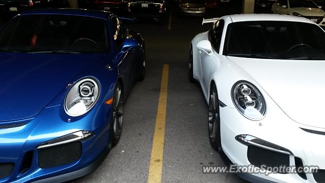 Porsche 911 GT3 spotted in Glenview, Illinois