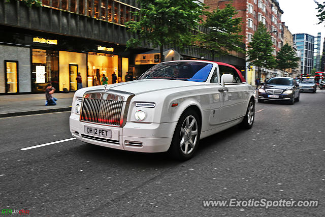 Rolls-Royce Phantom spotted in London, United Kingdom