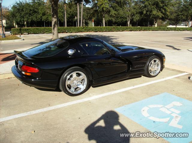 Dodge Viper spotted in Houston, Texas