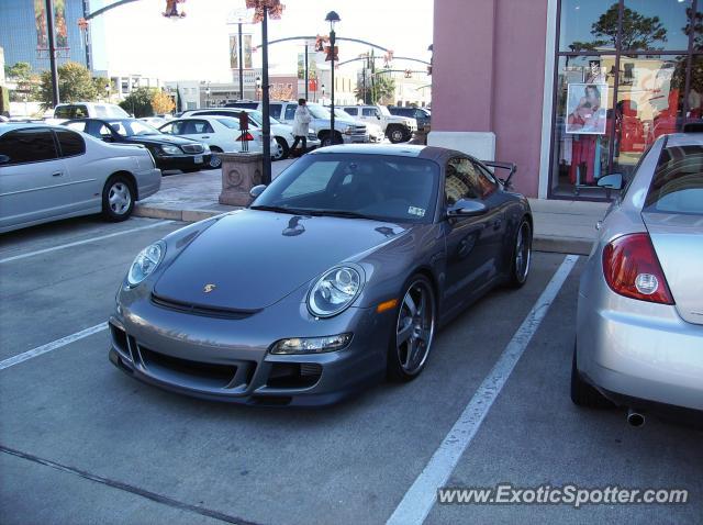 Porsche 911 GT3 spotted in Houston, Texas