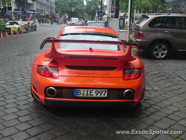 Porsche 911 spotted in Berlin, Germany