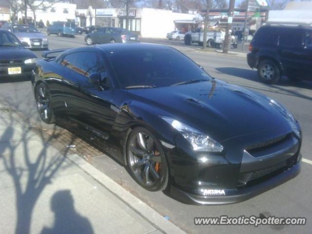 Nissan Skyline spotted in Oceanside, New York