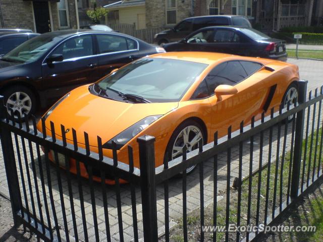 Lamborghini Gallardo spotted in London Ontario, Canada