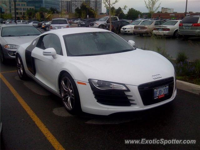 Audi R8 spotted in Toronto, Ontario, Canada