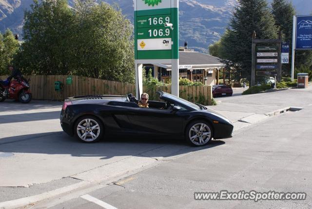 Lamborghini Gallardo spotted in Wanaka, New Zealand