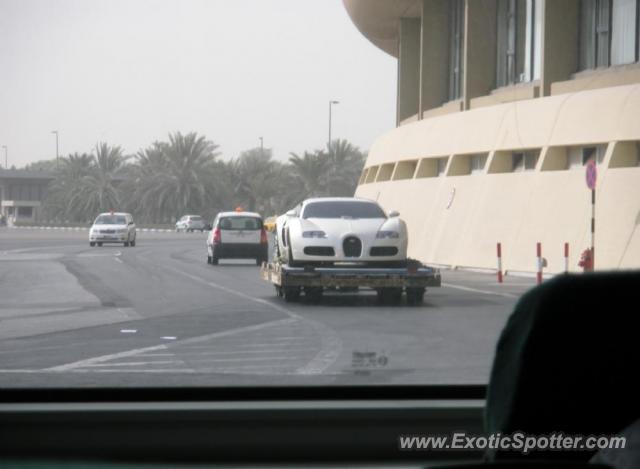 Bugatti Veyron spotted in ABU DHABI, United Arab Emirates