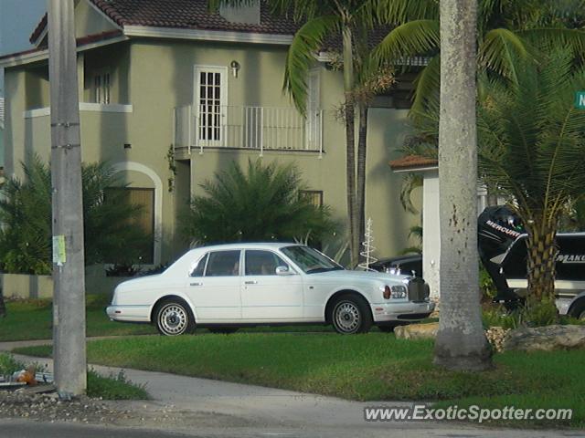 Rolls Royce Silver Seraph spotted in Hollywood, Florida