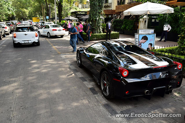 Ferrari 458 Italia spotted in Mexico City, Mexico