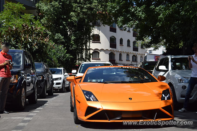 Lamborghini Gallardo spotted in Mexico City, Mexico