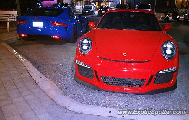 Porsche 911 GT3 spotted in Toronto, Canada