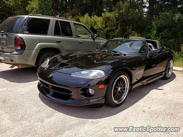 Dodge Viper spotted in Bluffton, South Carolina