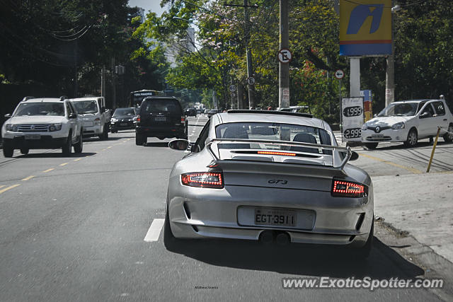 Porsche 911 GT3 spotted in São Paulo, Brazil