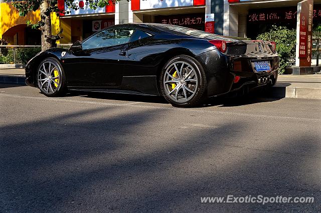 Ferrari 458 Italia spotted in Beijing, China