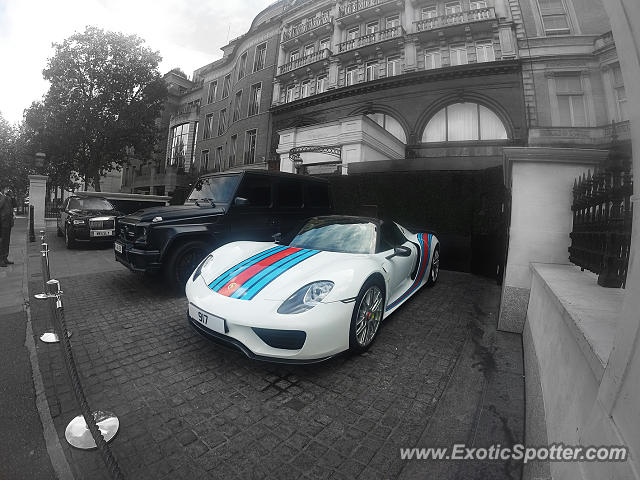 Porsche 918 Spyder spotted in London, United Kingdom