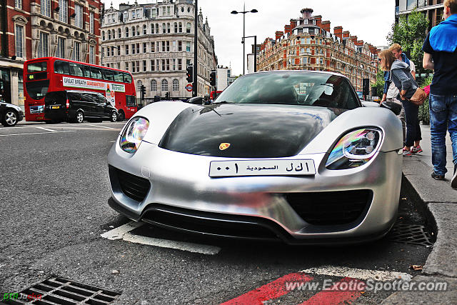 Porsche 918 Spyder spotted in London, United Kingdom