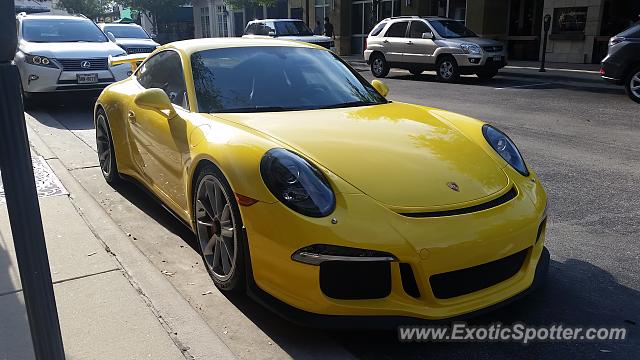 Porsche 911 GT3 spotted in Houston, Texas