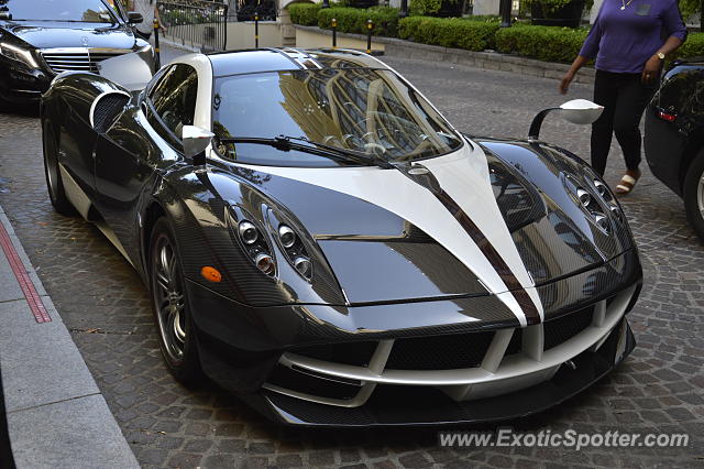 Pagani Huayra spotted in Beverly Hills, United States