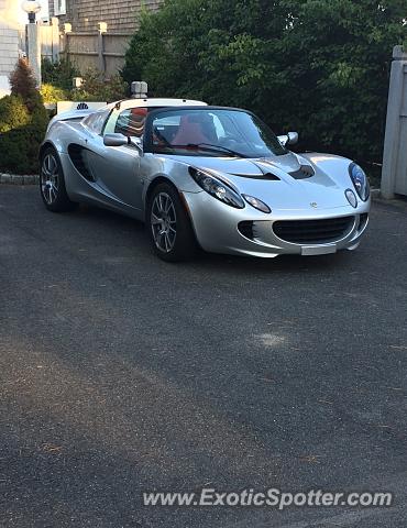 Lotus Elise spotted in Saco, Maine