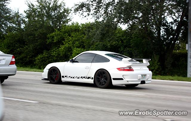 Porsche 911 GT3 spotted in Palm Beach, Florida