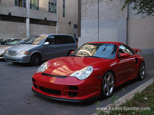 Porsche 911 GT2 spotted in Montreal, Canada