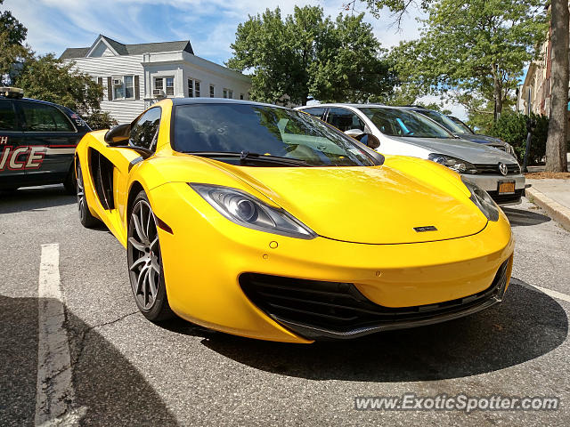 Mclaren MP4-12C spotted in Greenwich, Connecticut