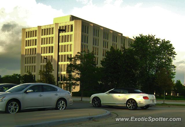 Bentley Continental spotted in Oak Brook, Illinois