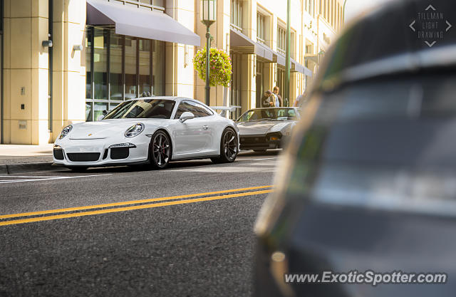 Porsche 911 GT3 spotted in Birmingham, Michigan