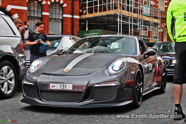 Porsche 911 GT3 spotted in London, United Kingdom